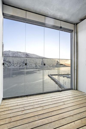 Arctic Panorama Apartment